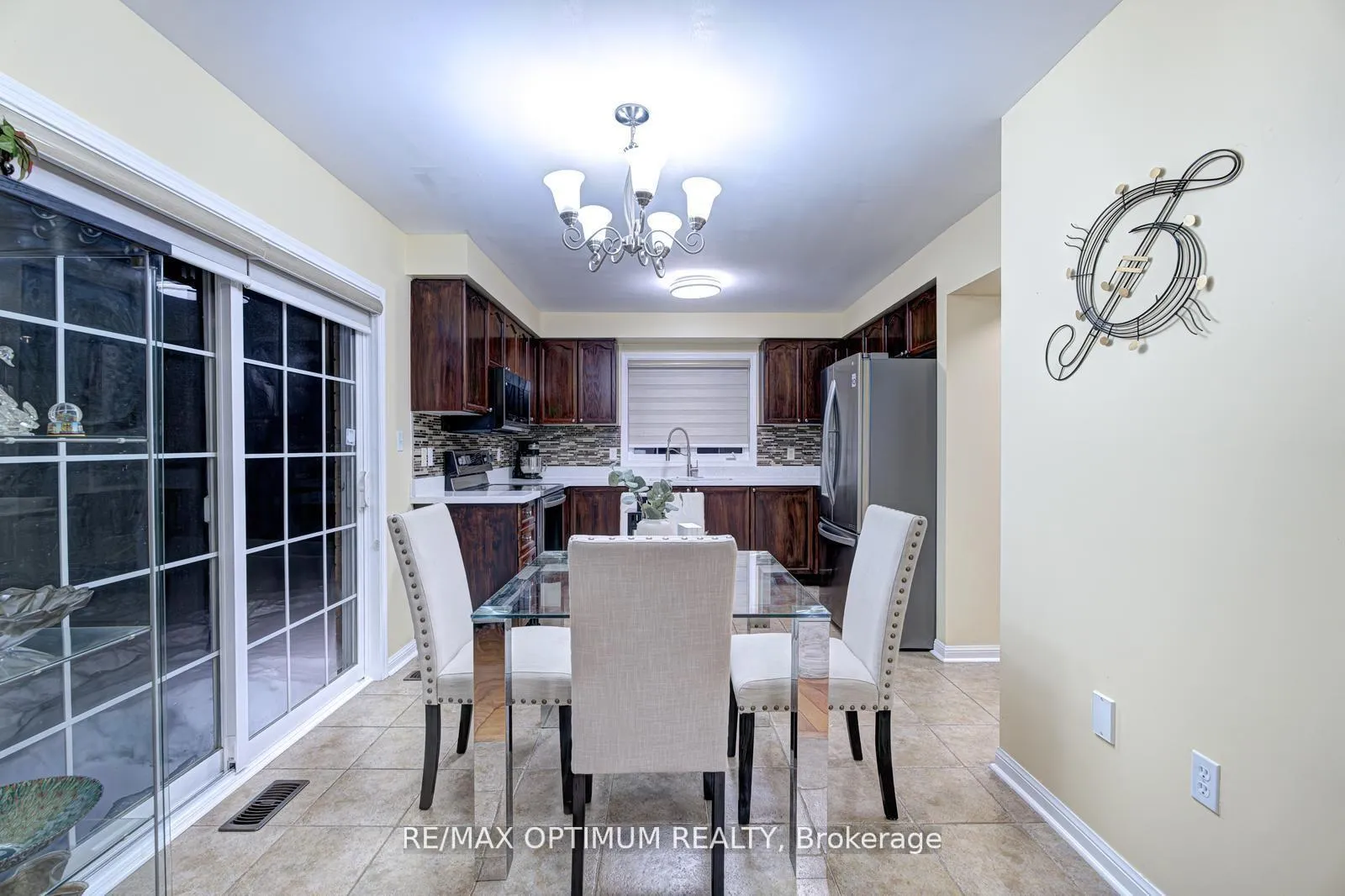Photo 15 of 177 Fandango Drive, Brampton, Credit Valley — HOMEH