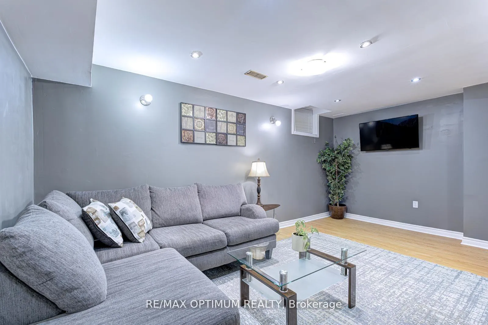 Photo 35 of 177 Fandango Drive, Brampton, Credit Valley — HOMEH