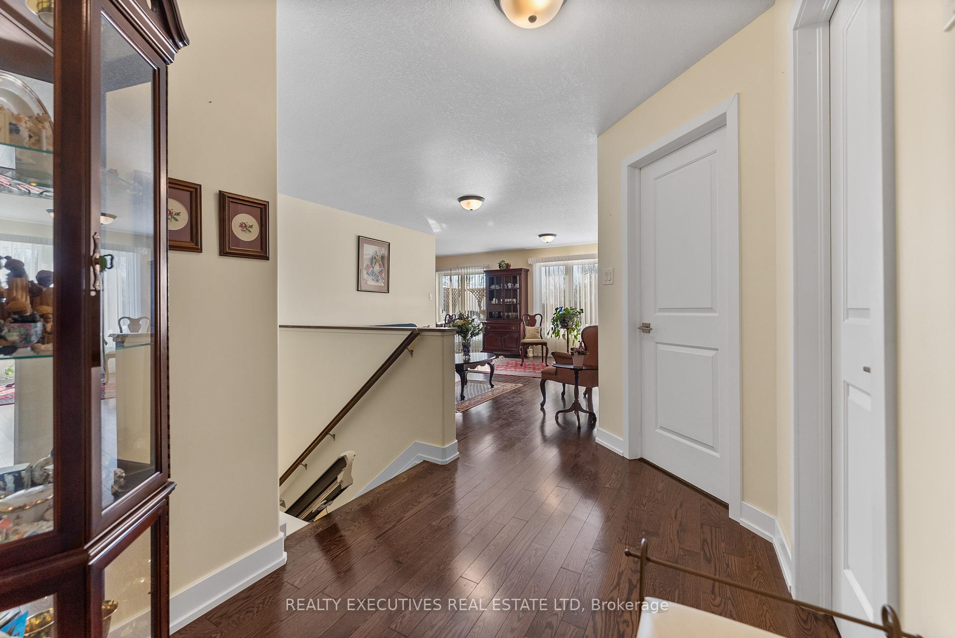 Photo 7 of 210 Harold Street S, Smiths Falls — HOMEH
