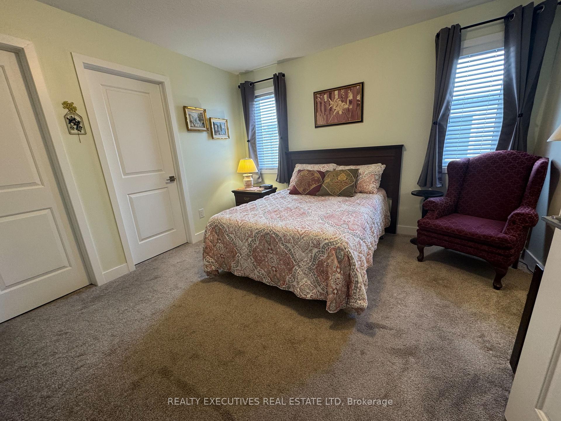 Photo 20 of 210 Harold Street S, Smiths Falls — HOMEH