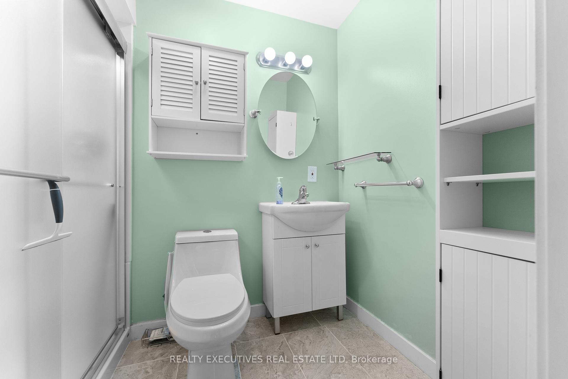 Photo 21 of 210 Harold Street S, Smiths Falls — HOMEH