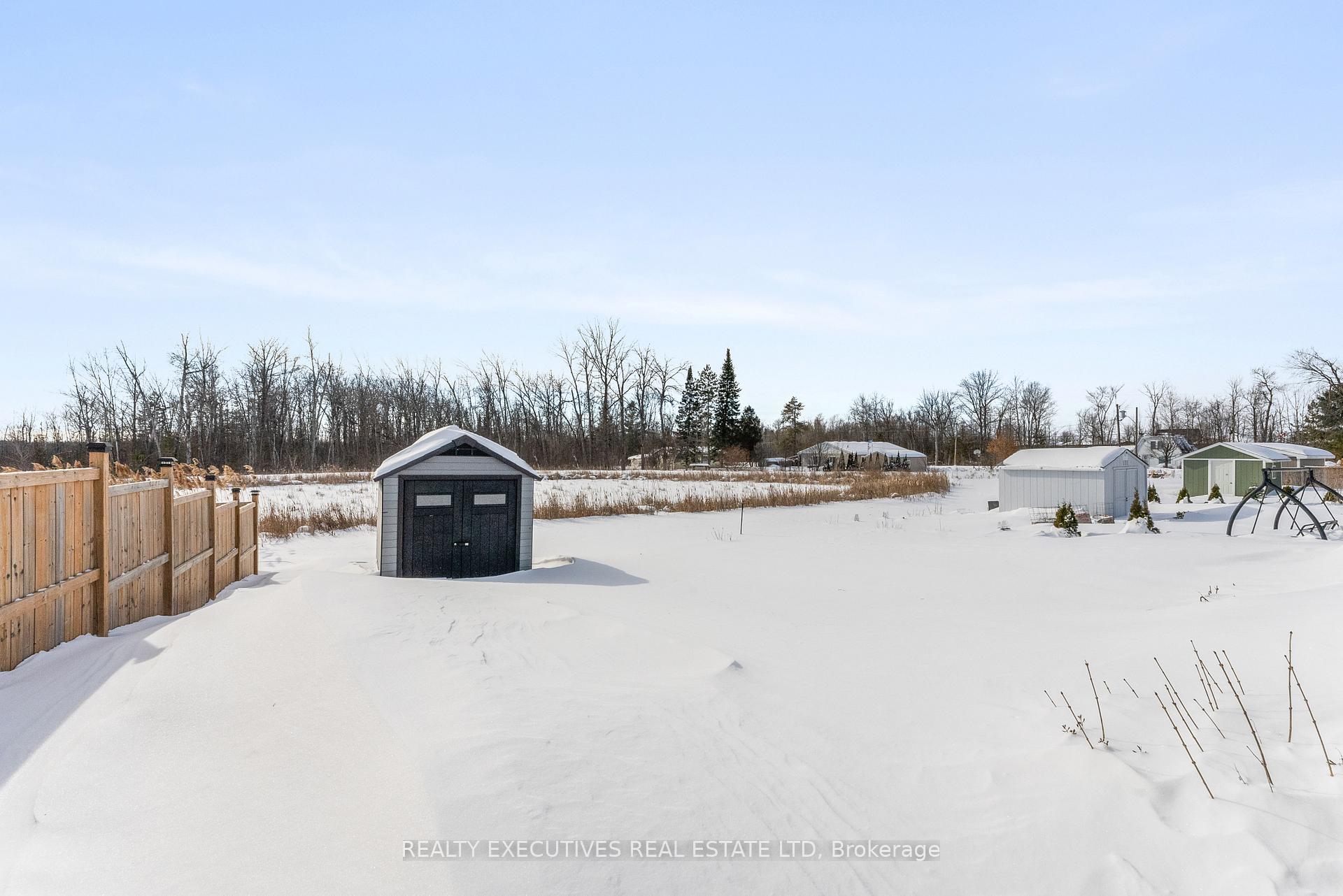 Photo 29 of 210 Harold Street S, Smiths Falls — HOMEH