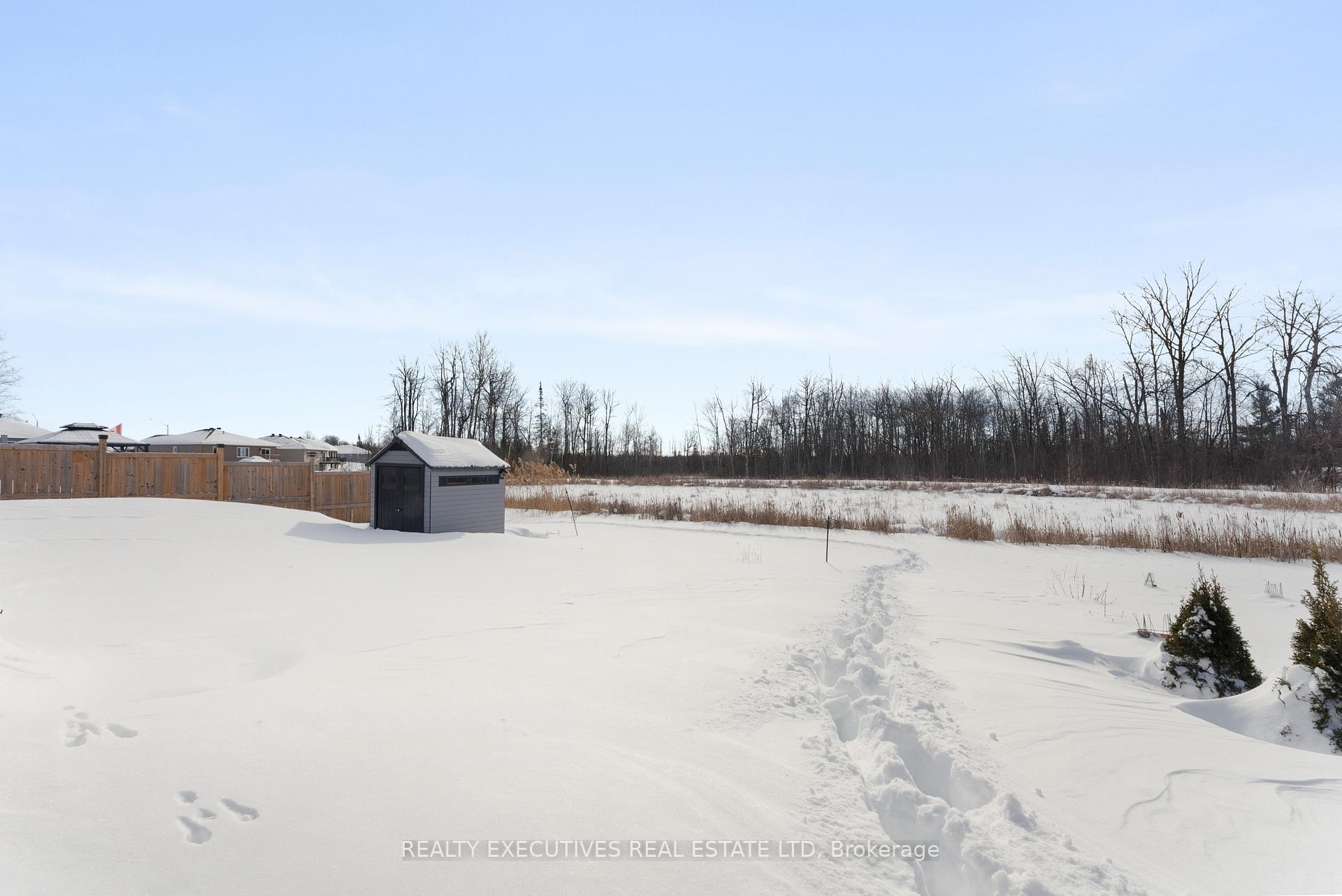 Photo 33 of 210 Harold Street S, Smiths Falls — HOMEH
