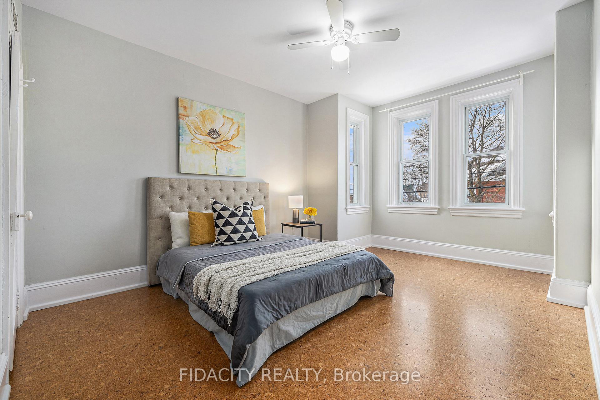 Photo 9 of 115 Chambers Street, Smiths Falls — HOMEH