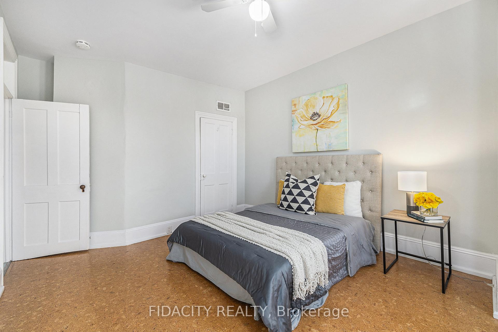 Photo 10 of 115 Chambers Street, Smiths Falls — HOMEH