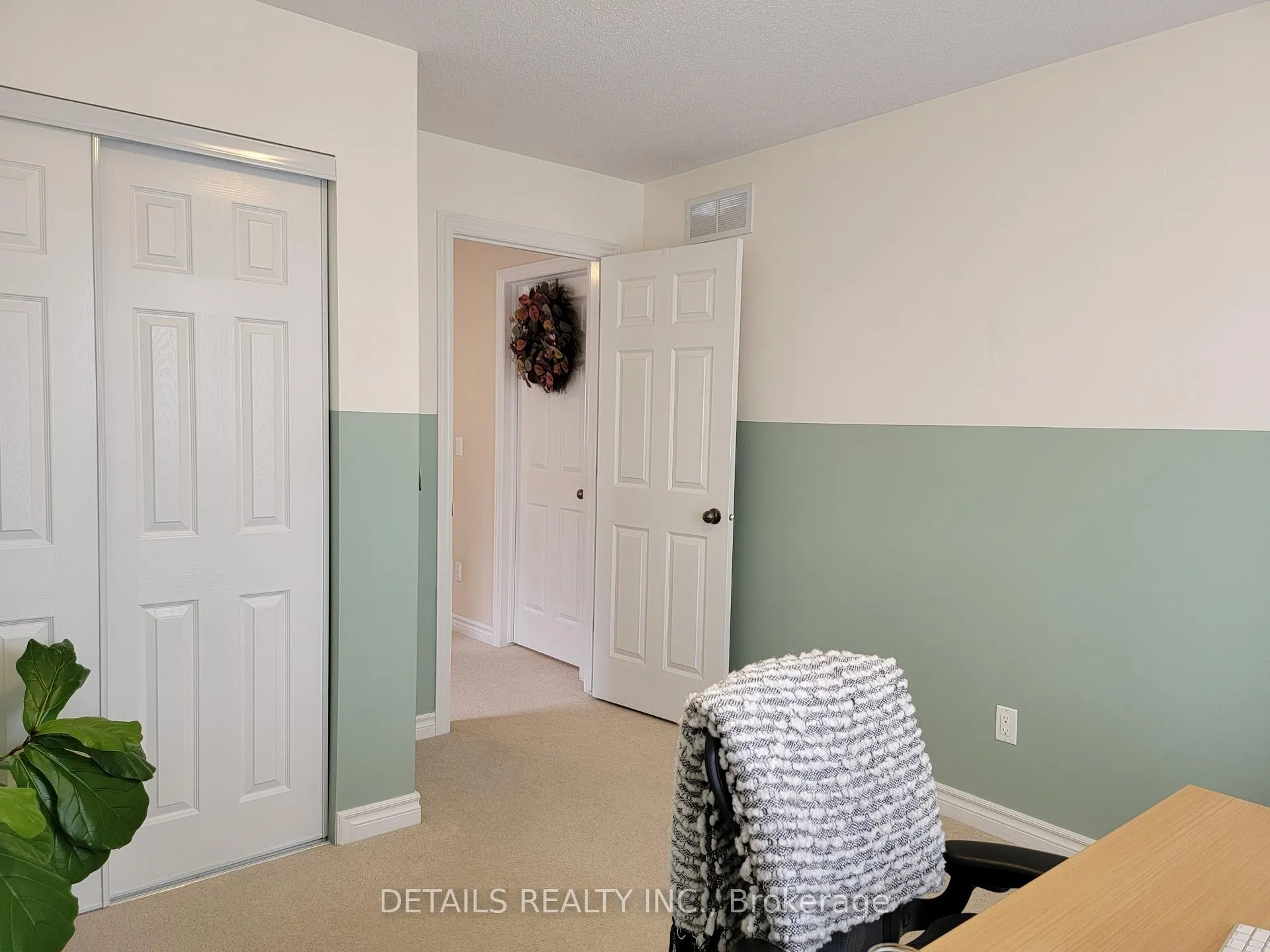 Photo 21 of 302 Glenbrae Avenue, Ottawa, Kanata - Morgan's Grant/South March — HOMEH