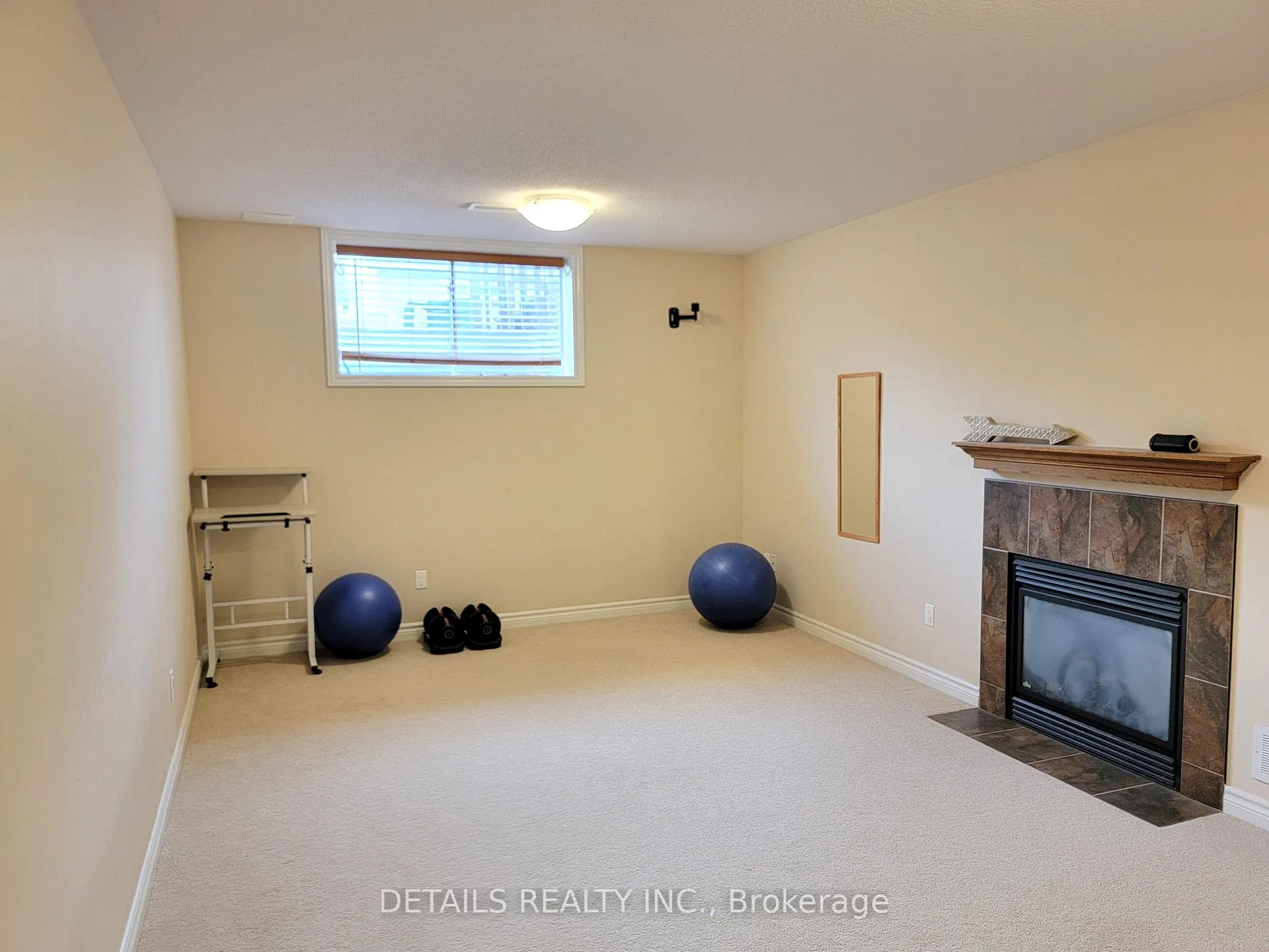 Photo 25 of 302 Glenbrae Avenue, Ottawa, Kanata - Morgan's Grant/South March — HOMEH