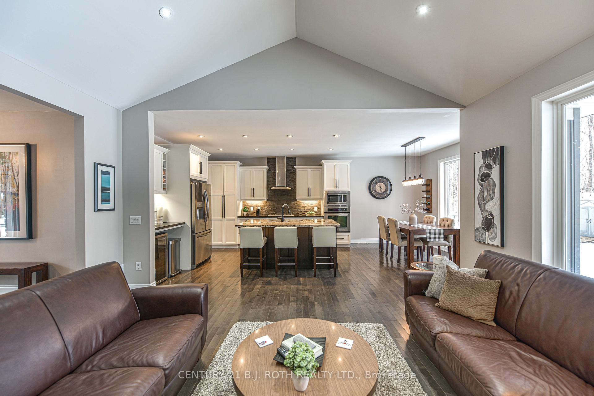Photo 8 of 1862 Providence Lane, Severn, Marchmont — HOMEH