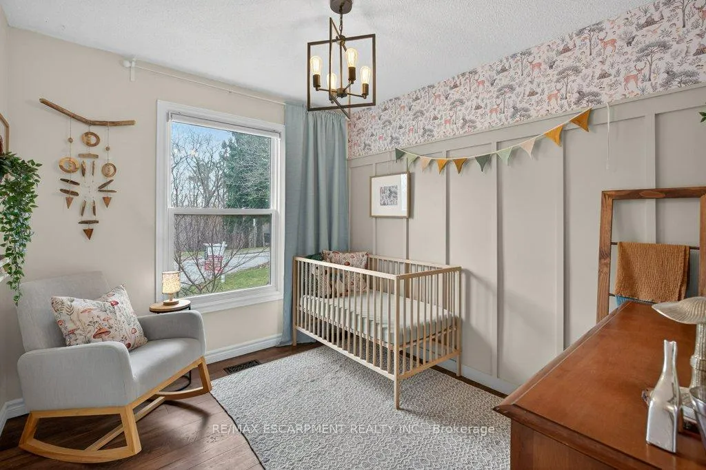 Photo 23 of 71 Nelson Street, Hamilton, Waterdown — HOMEH
