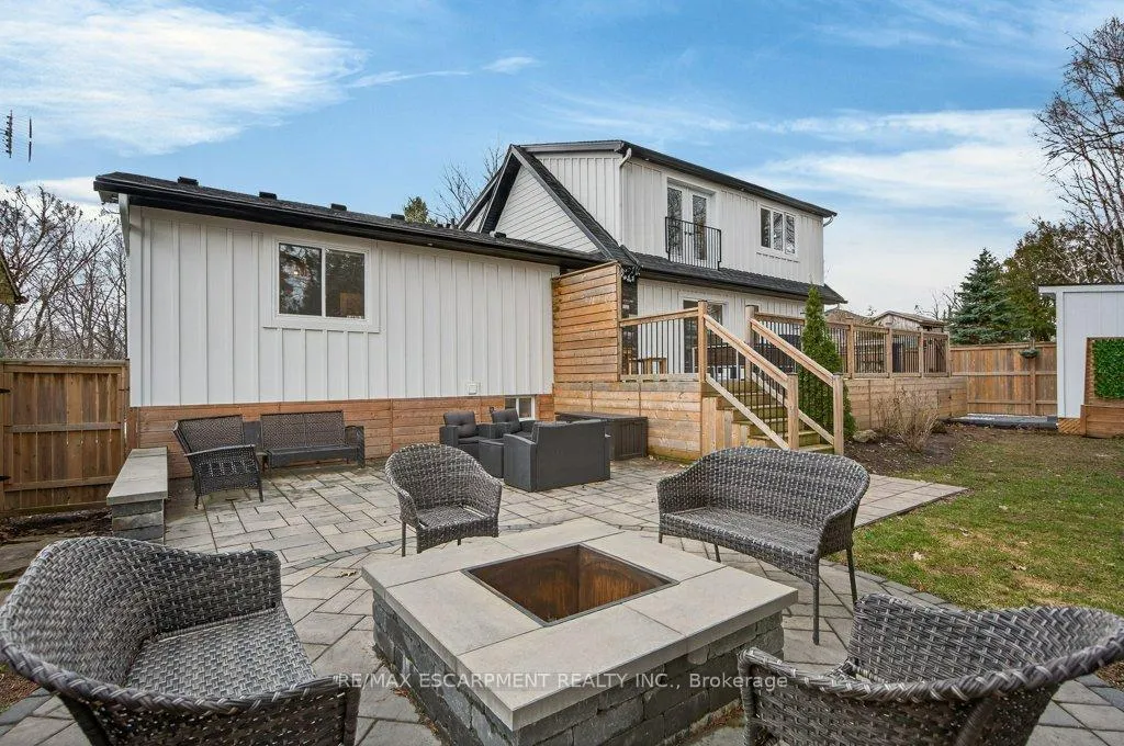 Photo 43 of 71 Nelson Street, Hamilton, Waterdown — HOMEH