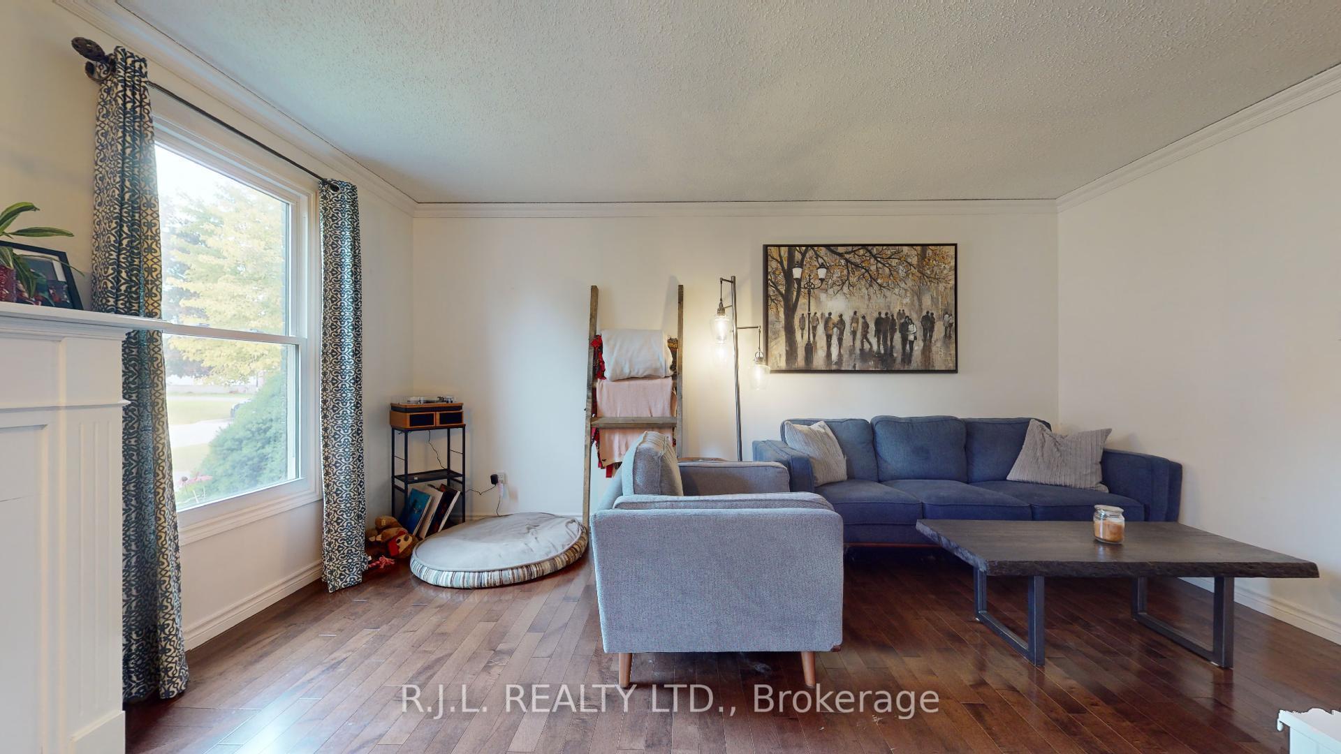 Photo 13 of 8 Coyle Crescent, Selwyn — HOMEH