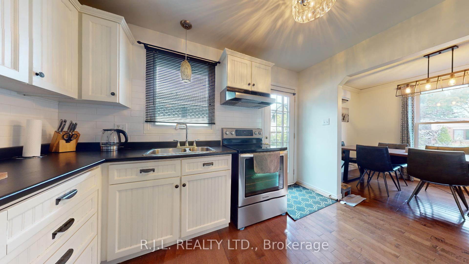 Photo 18 of 8 Coyle Crescent, Selwyn — HOMEH