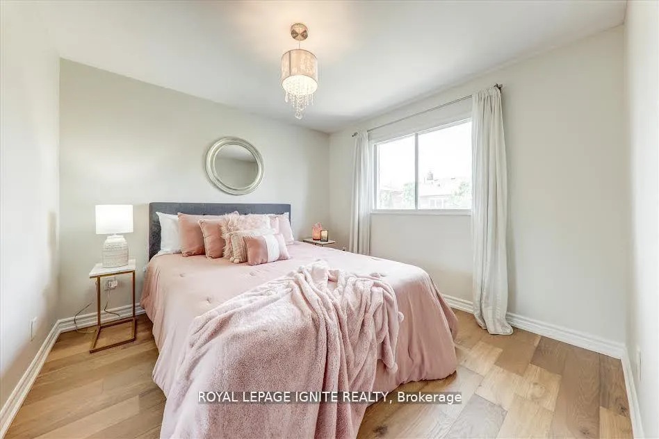 Photo 17 of 26 Halfmoon Square, Scarborough, Highland Creek — HOMEH