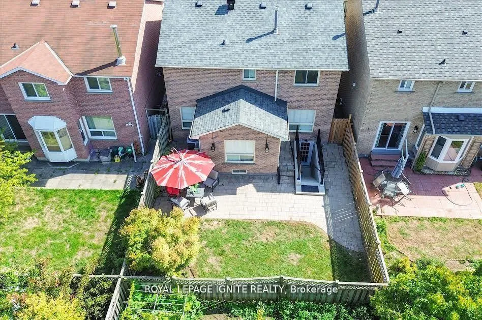 Photo 31 of 26 Halfmoon Square, Scarborough, Highland Creek — HOMEH