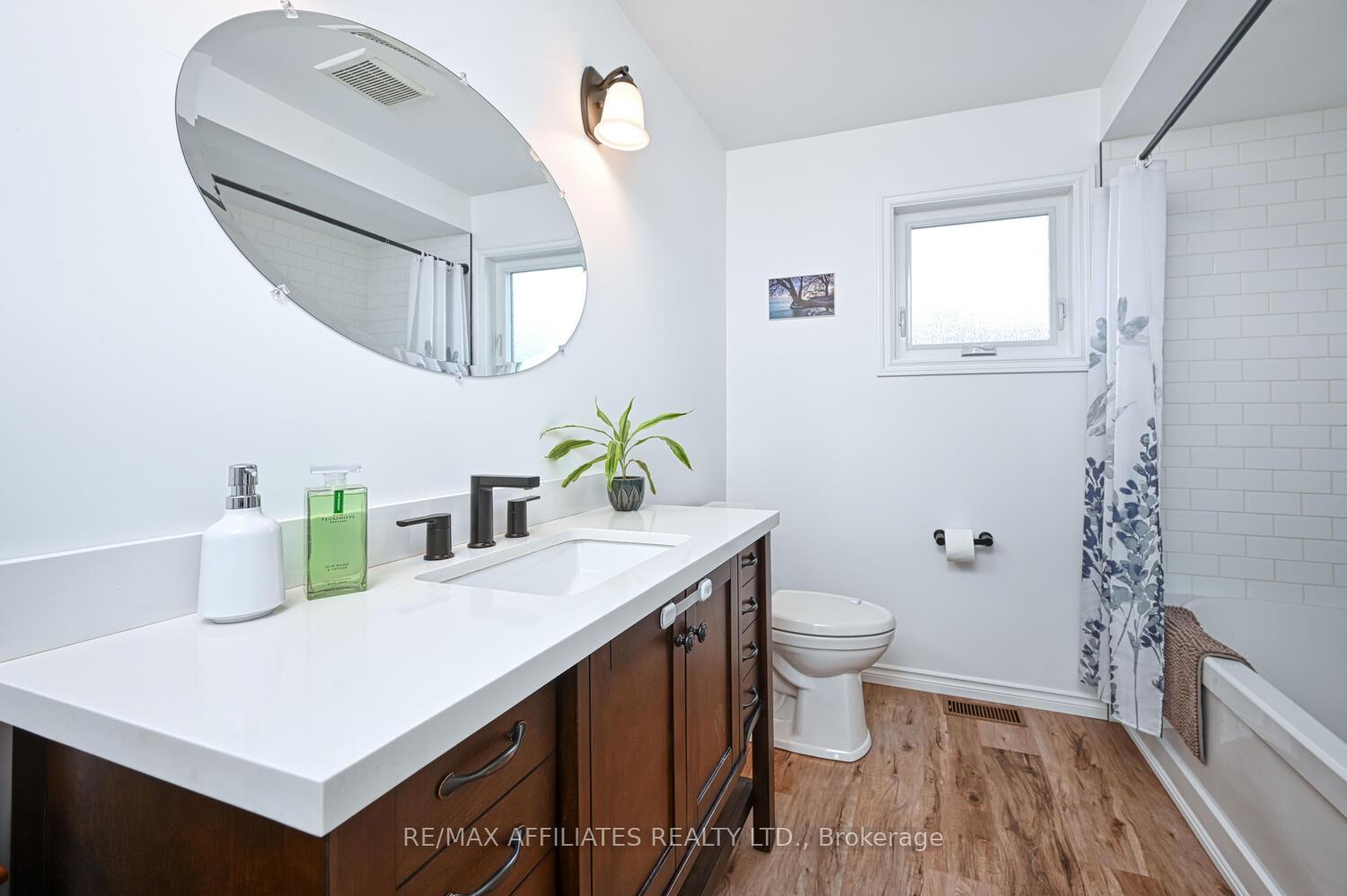 Photo 17 of 190 Beckwith Street N, Smiths Falls — HOMEH