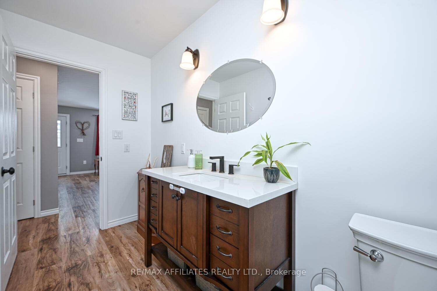 Photo 18 of 190 Beckwith Street N, Smiths Falls — HOMEH