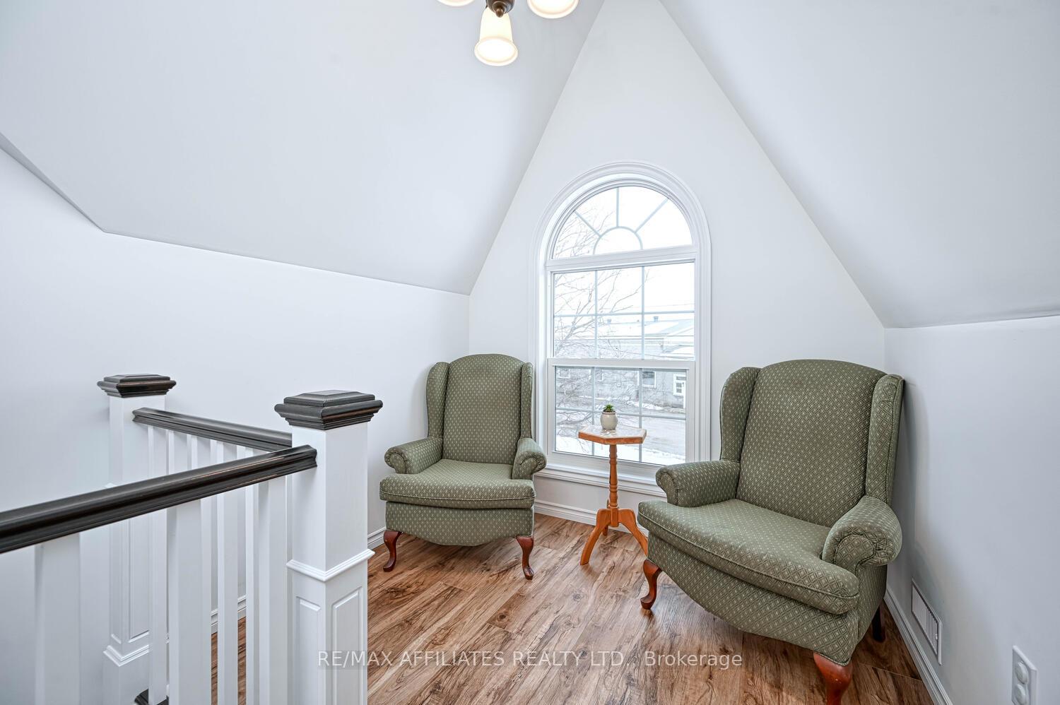 Photo 23 of 190 Beckwith Street N, Smiths Falls — HOMEH