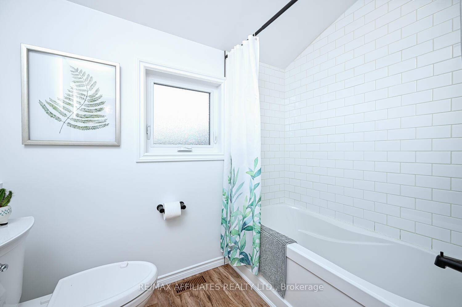 Photo 27 of 190 Beckwith Street N, Smiths Falls — HOMEH