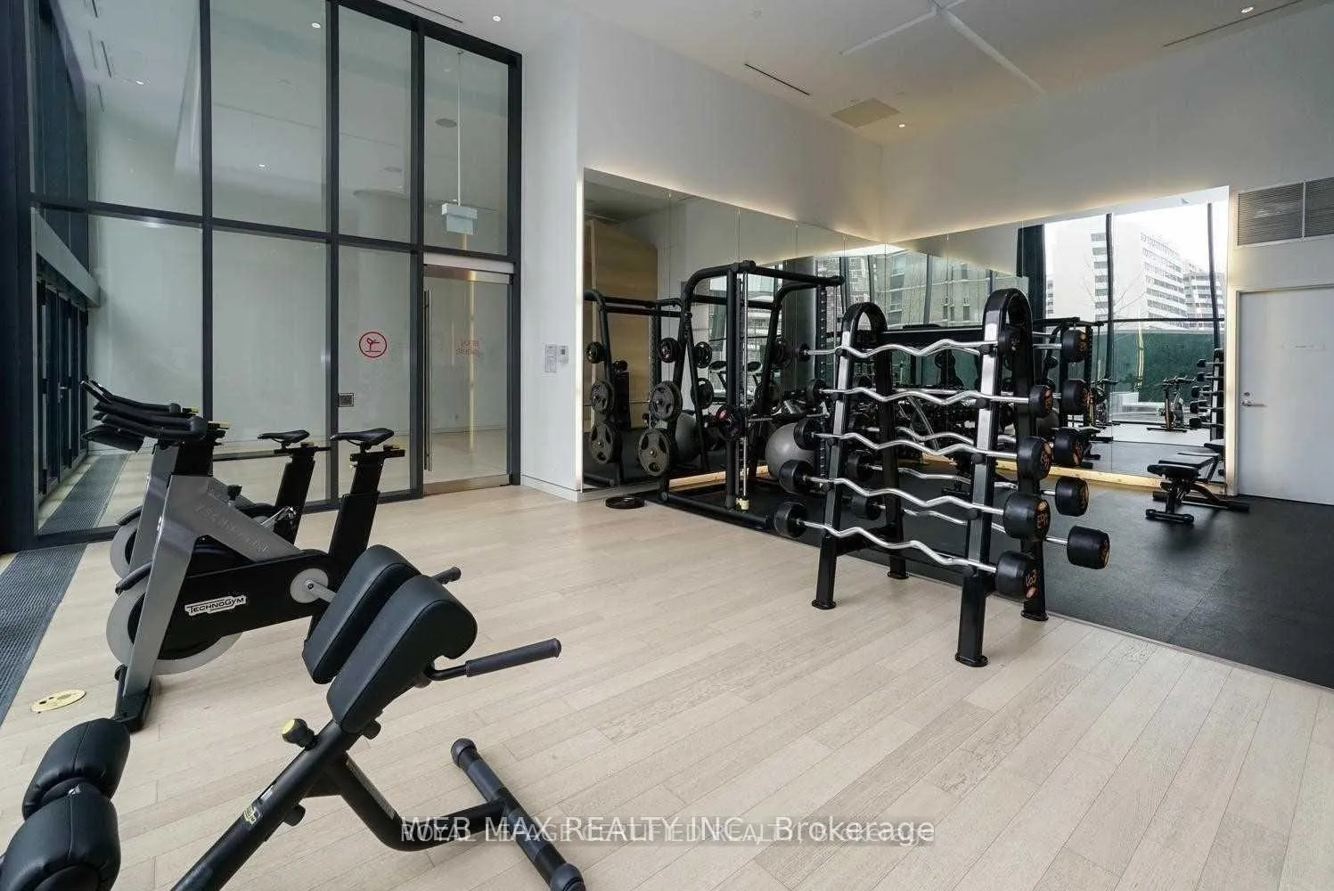 Photo 10 of Unit 1611, 185 Roehampton Avenue, Toronto, Mount Pleasant West — HOMEH