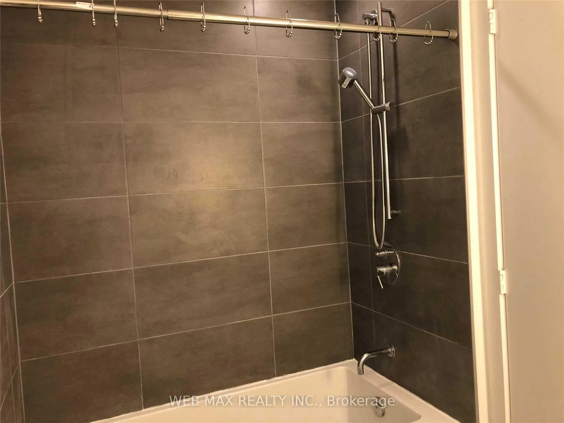 Photo 25 of Unit 1611, 185 Roehampton Avenue, Toronto, Mount Pleasant West — HOMEH
