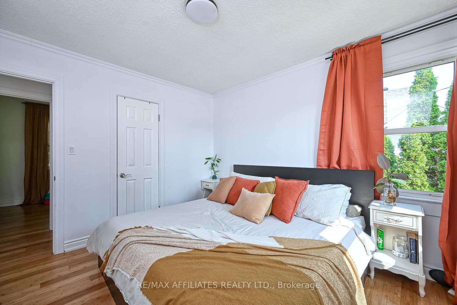 Photo 13 of 6 Catherine Street, Smiths Falls — HOMEH