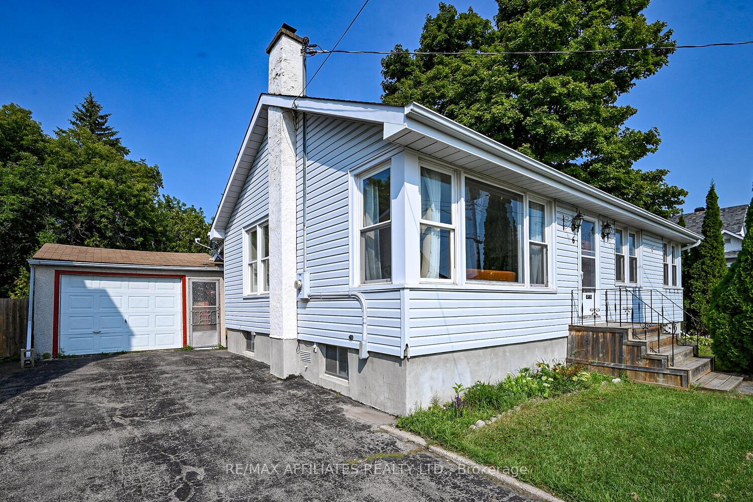 Photo 34 of 6 Catherine Street, Smiths Falls — HOMEH