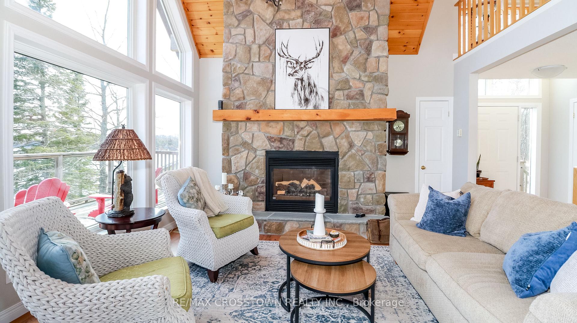 Photo 11 of 3093 Sandy Bend, Springwater, Rural Springwater — HOMEH