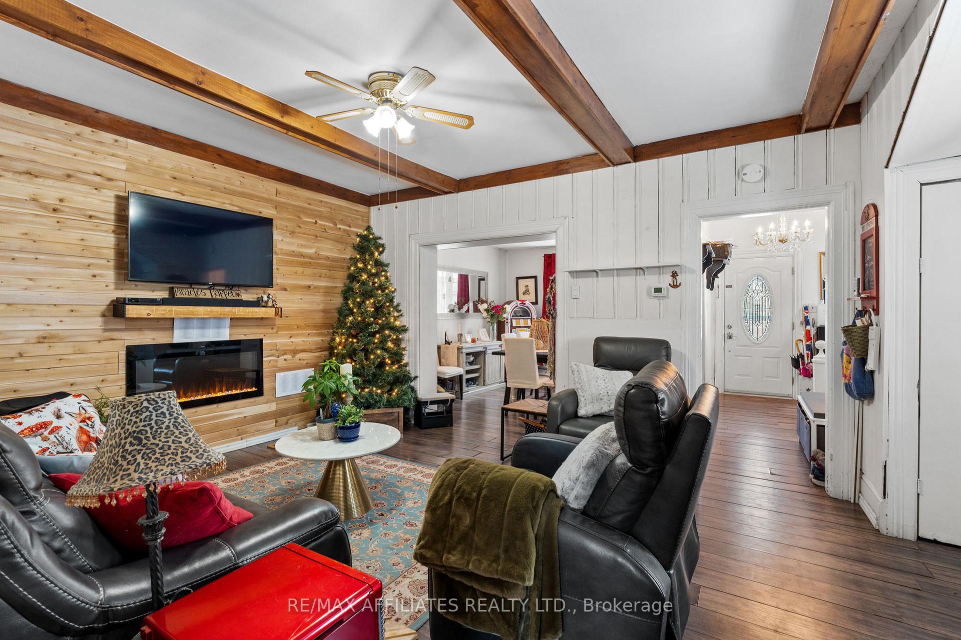 Photo 14 of 84 William Street E, Smiths Falls — HOMEH