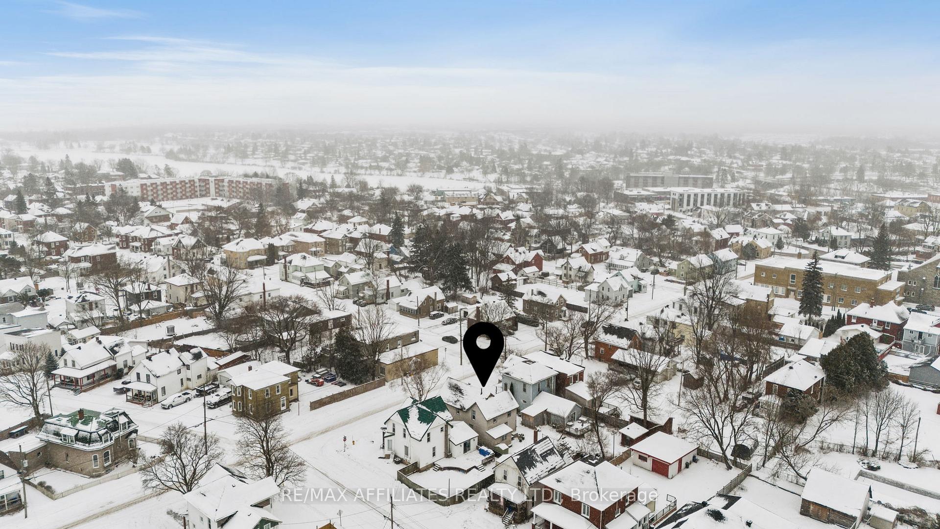 Photo 32 of 84 William Street E, Smiths Falls — HOMEH