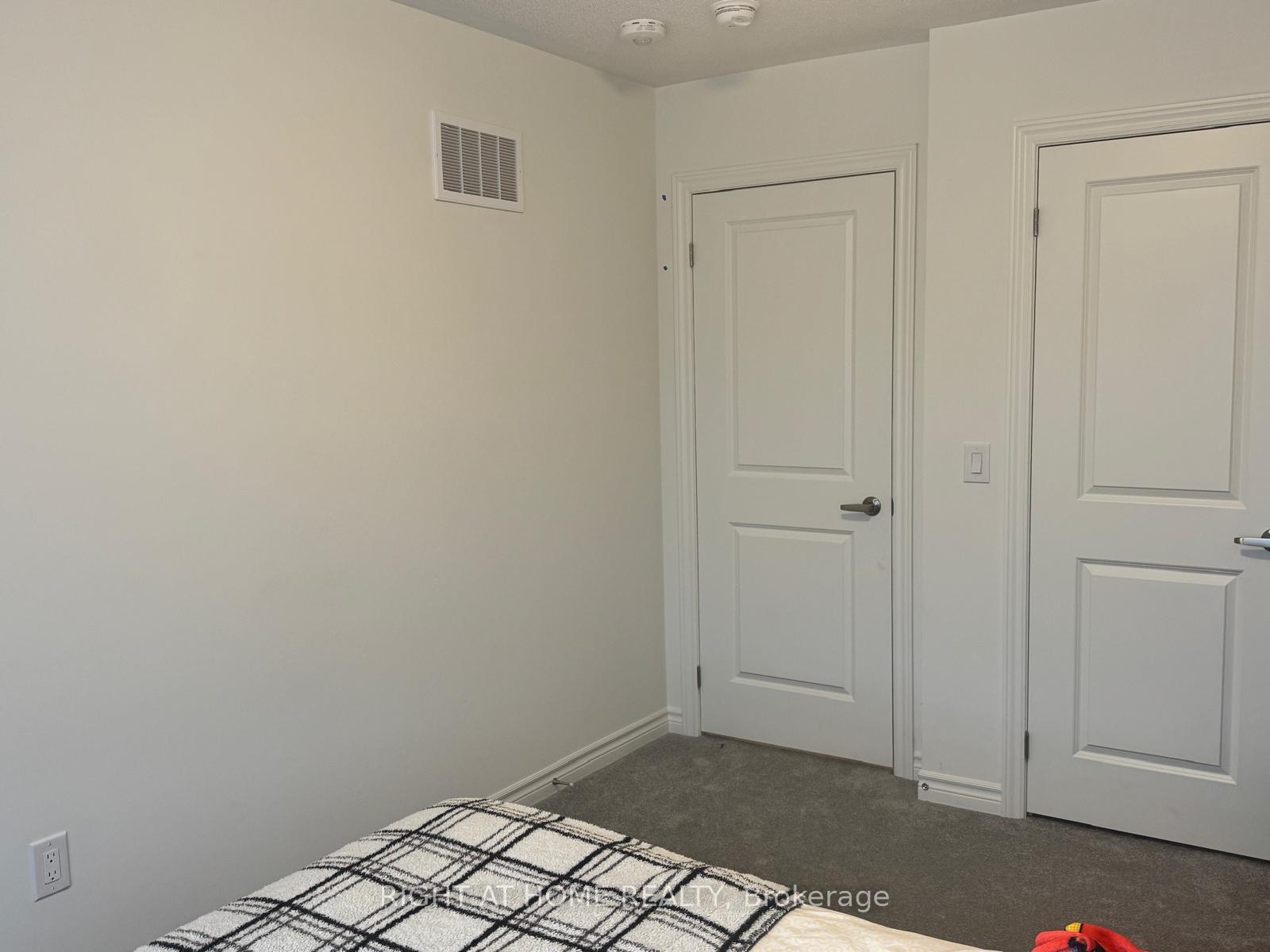Photo 15 of 21 Sassafras Road, Springwater, Midhurst — HOMEH