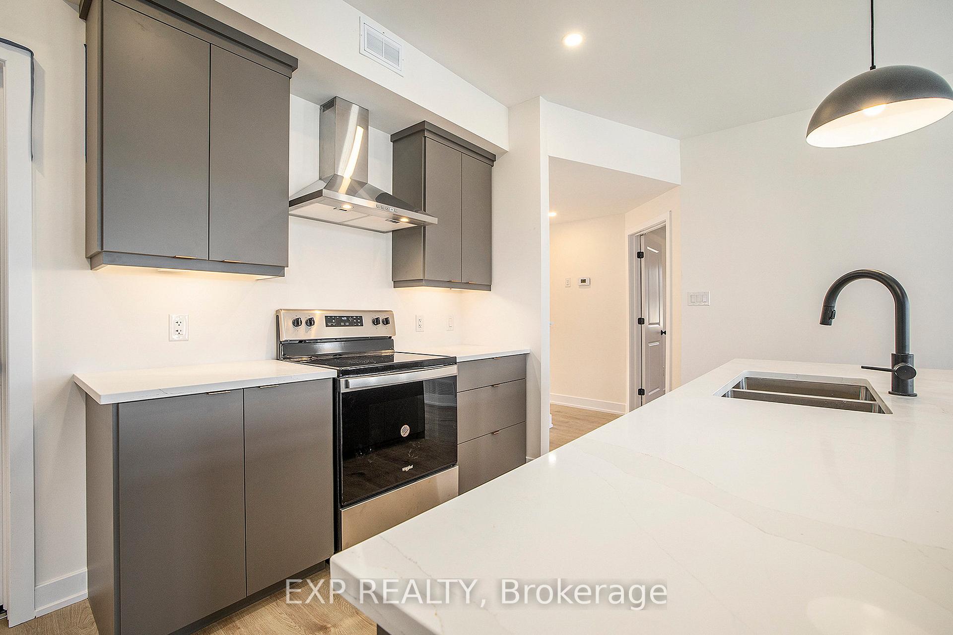 Photo 14 of 86 Whitcomb Crescent, Smiths Falls — HOMEH