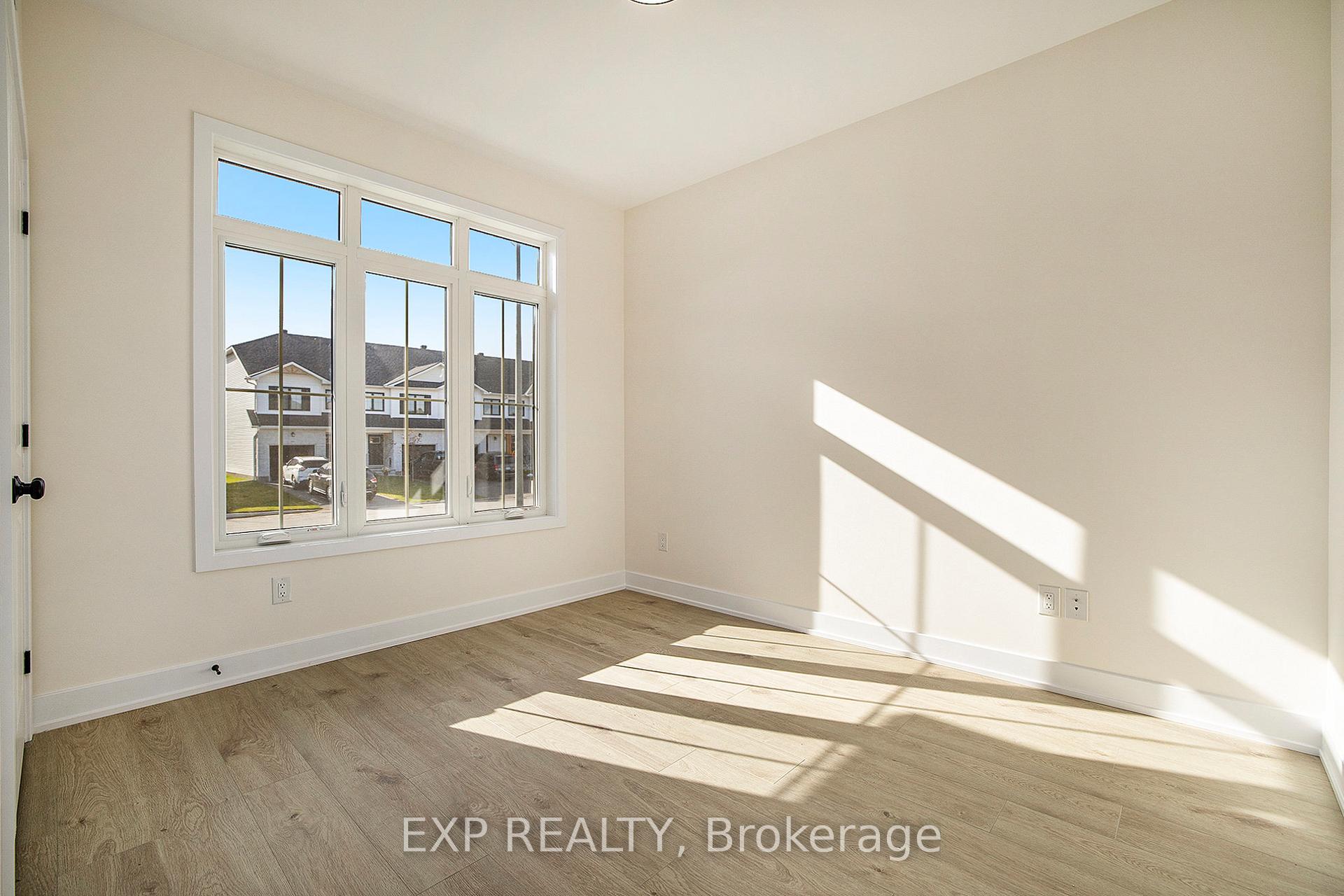 Photo 19 of 86 Whitcomb Crescent, Smiths Falls — HOMEH