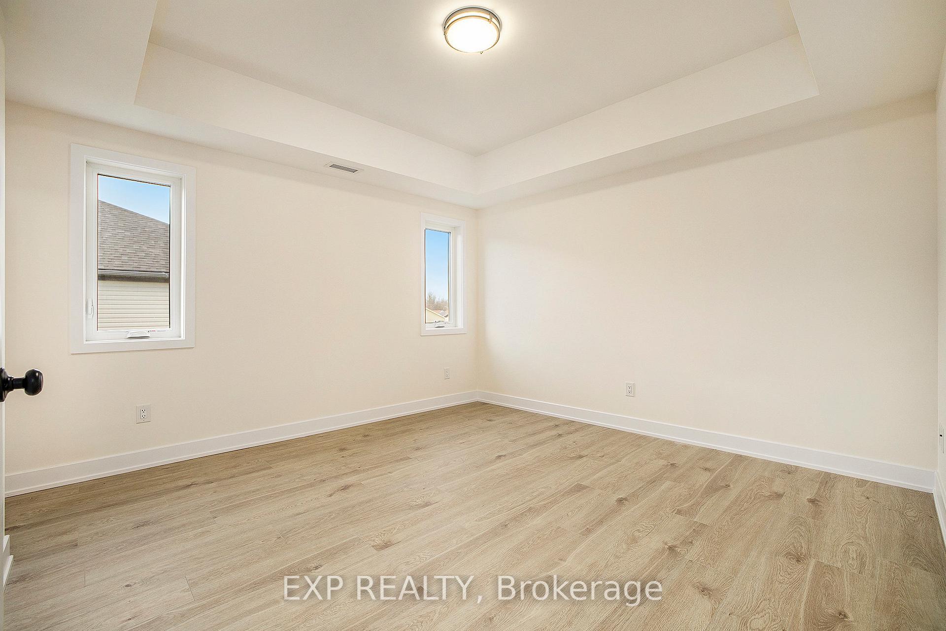 Photo 21 of 86 Whitcomb Crescent, Smiths Falls — HOMEH