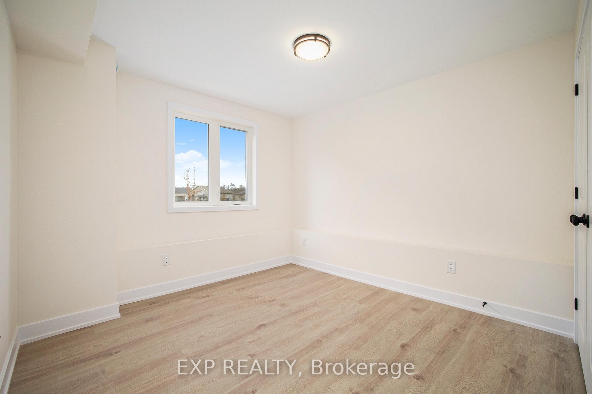 Photo 36 of 86 Whitcomb Crescent, Smiths Falls — HOMEH