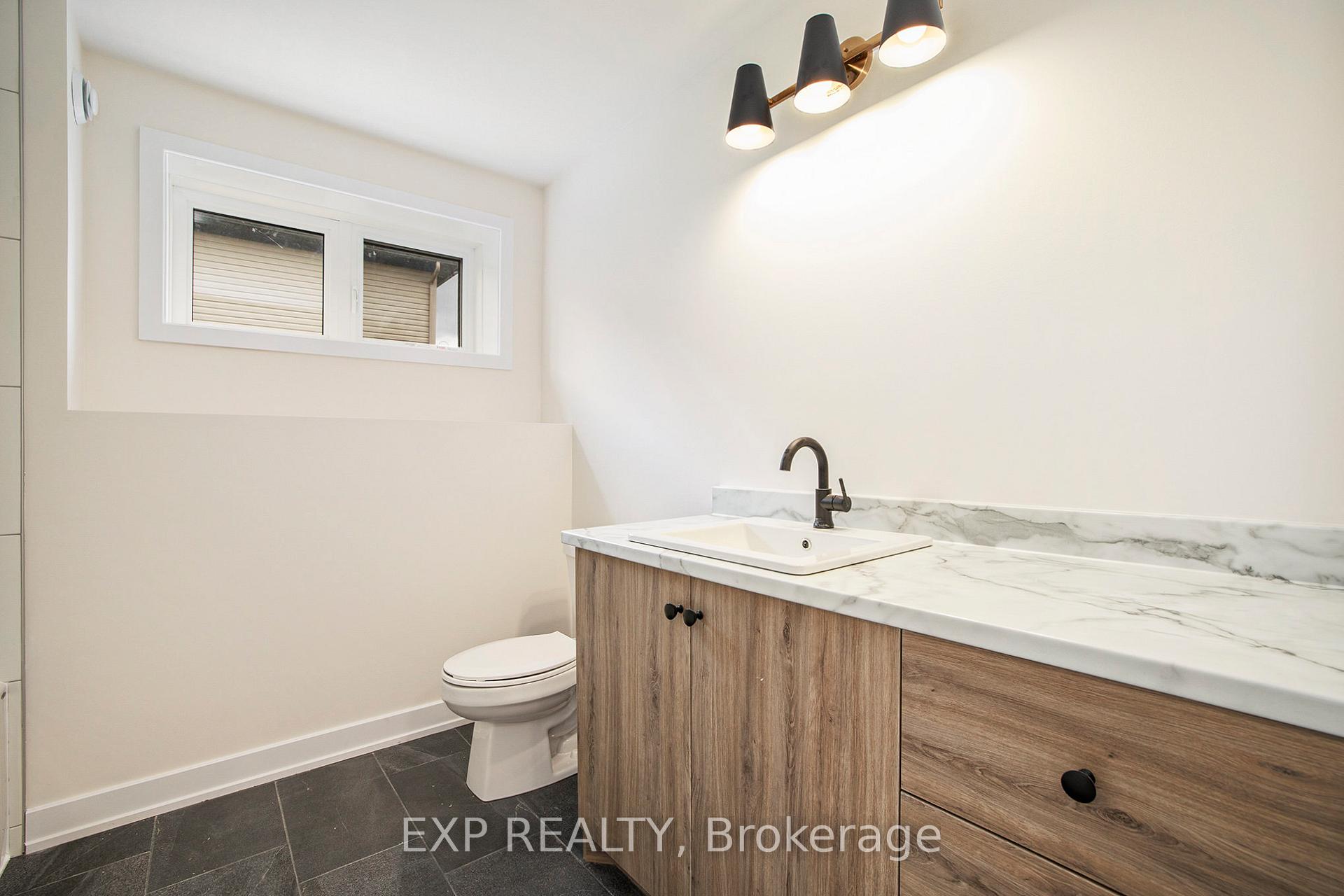 Photo 38 of 86 Whitcomb Crescent, Smiths Falls — HOMEH