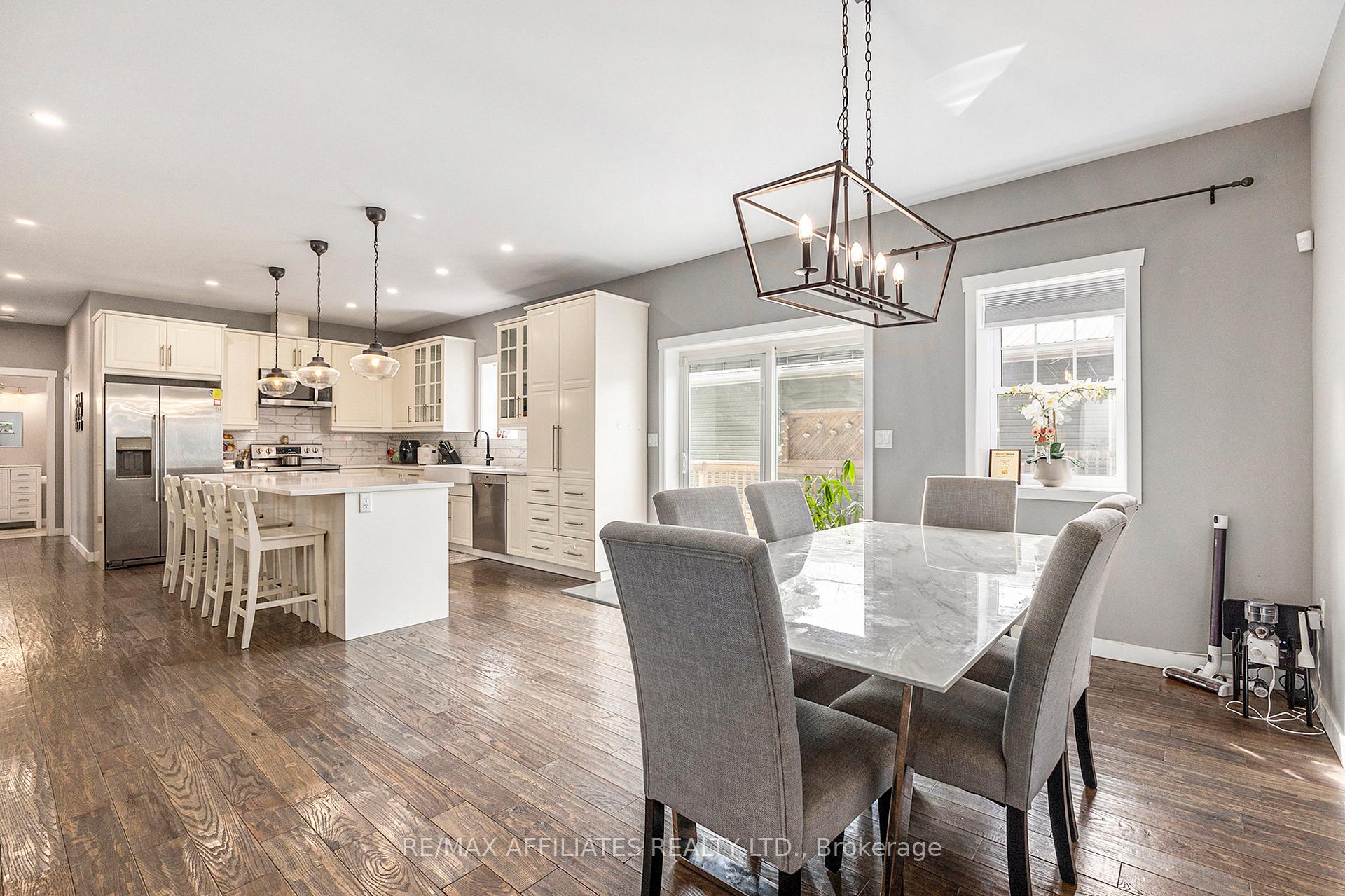Photo 13 of 11 Pearl Street, Smiths Falls — HOMEH