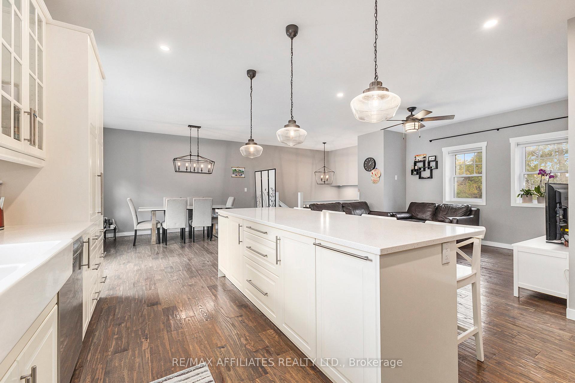 Photo 17 of 11 Pearl Street, Smiths Falls — HOMEH