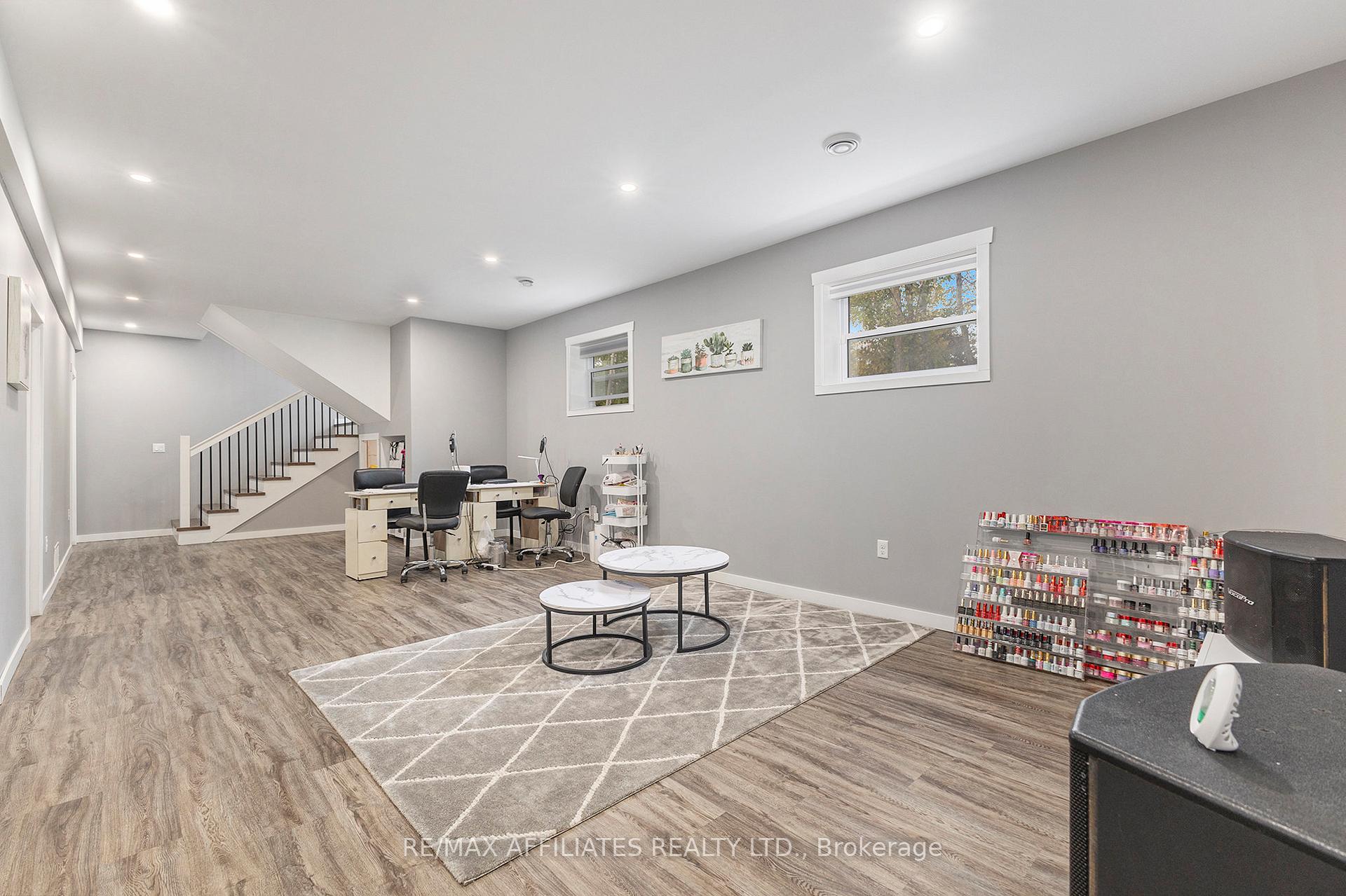 Photo 25 of 11 Pearl Street, Smiths Falls — HOMEH