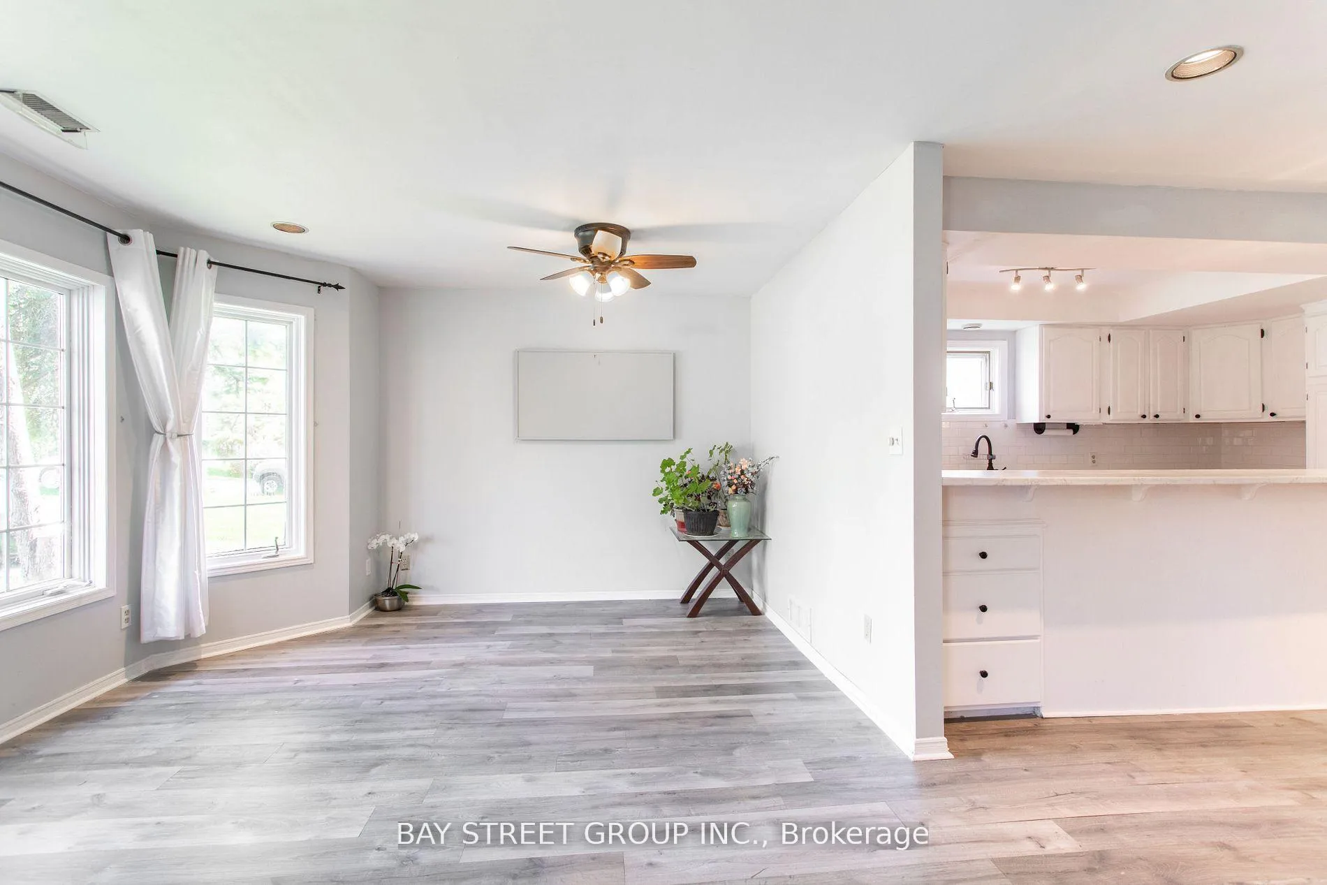 Photo 9 of 568 View Lake Road, Scugog, Rural Scugog — HOMEH