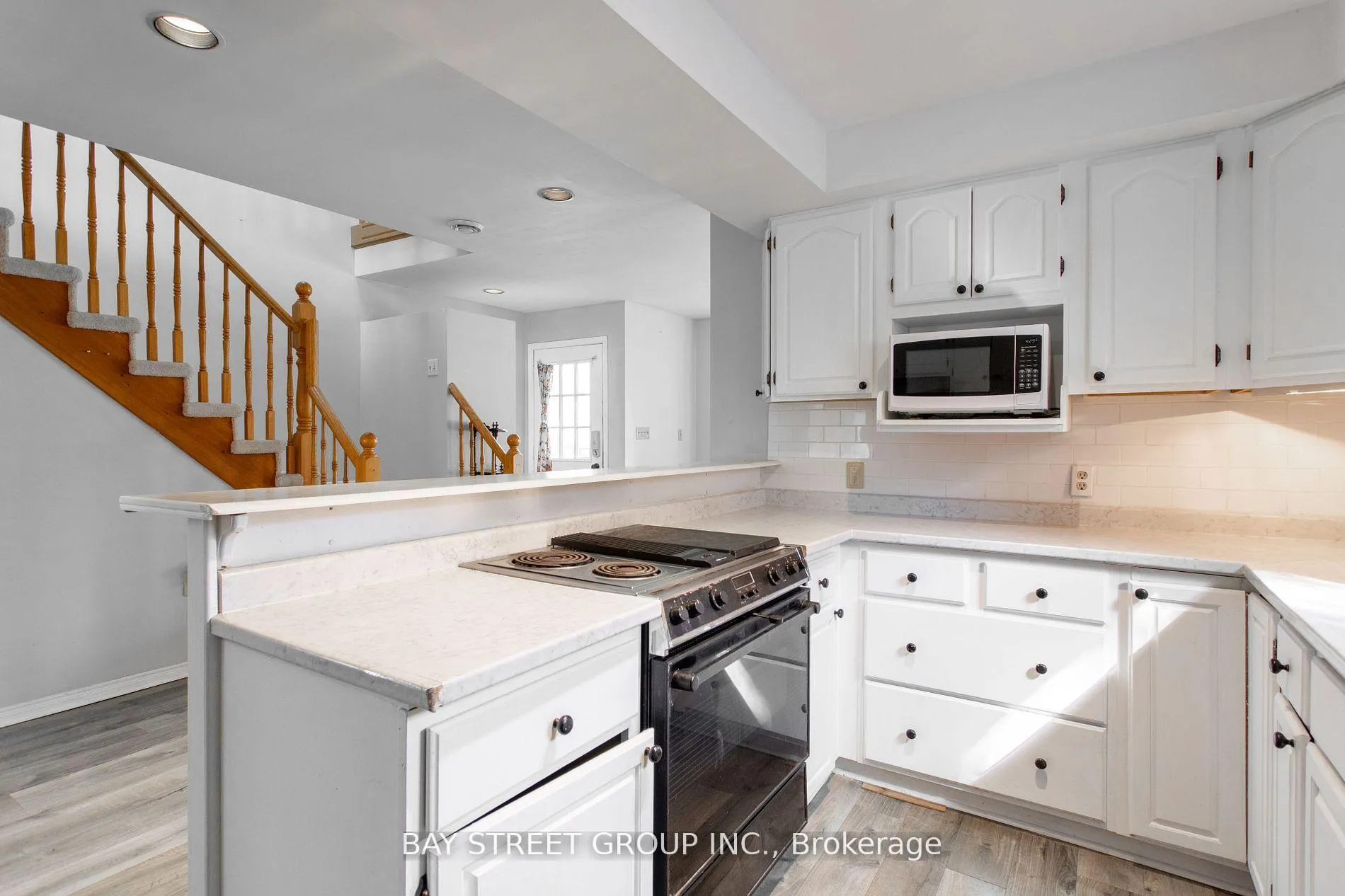 Photo 14 of 568 View Lake Road, Scugog, Rural Scugog — HOMEH