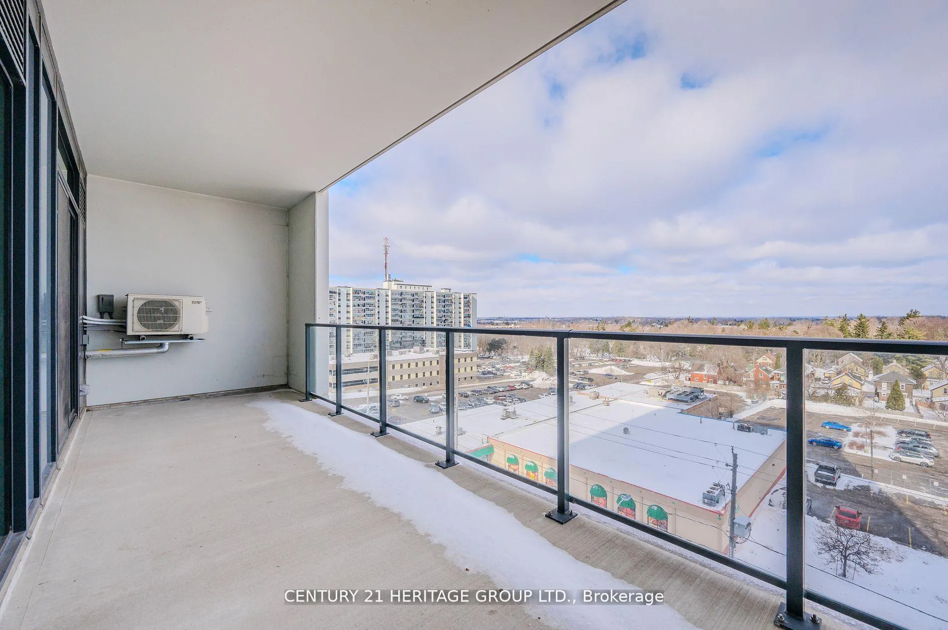 Photo 25 of Unit 703, 741 King Street W, Kitchener — HOMEH