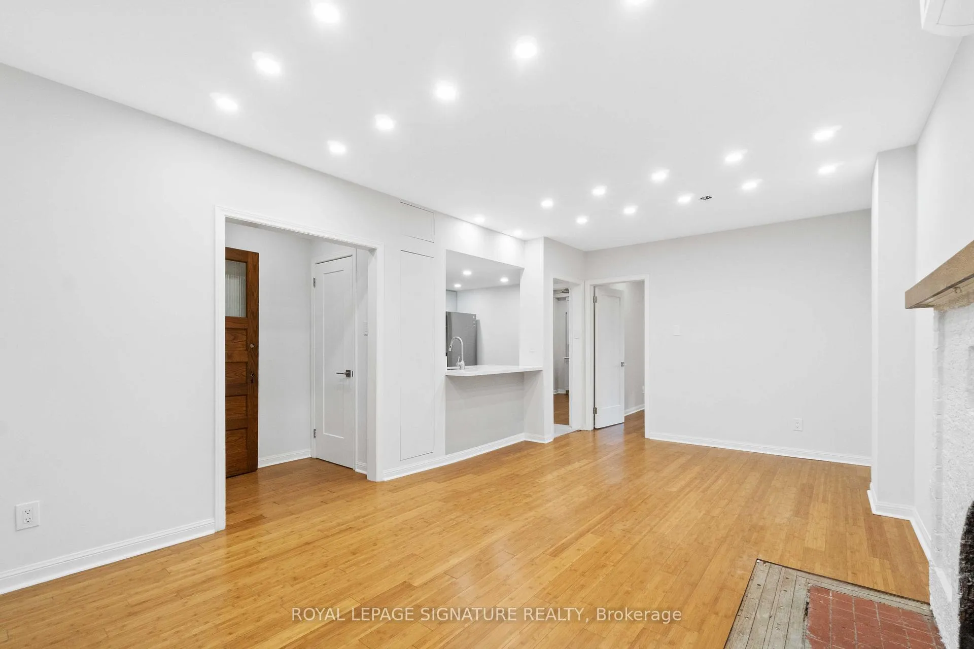 Photo 6 of Unit Main, 165 Arlington Avenue, Toronto, Humewood-Cedarvale — HOMEH