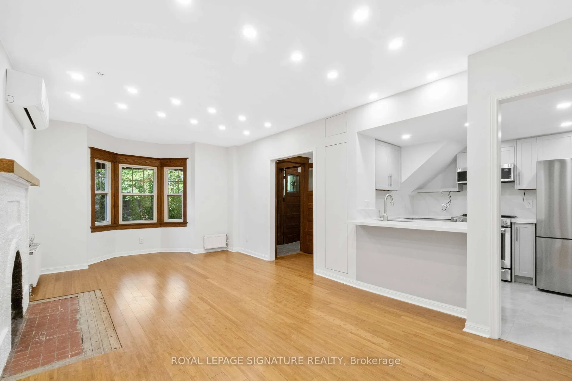 Photo 8 of Unit Main, 165 Arlington Avenue, Toronto, Humewood-Cedarvale — HOMEH