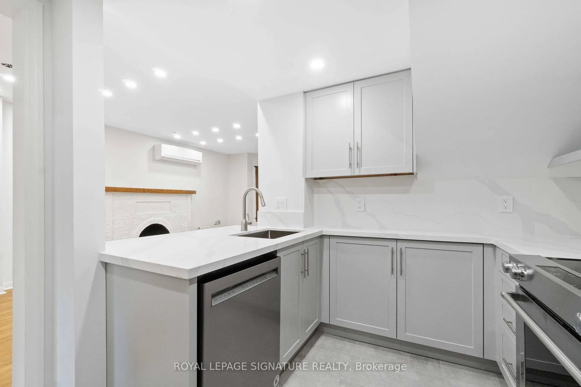 Photo 12 of Unit Main, 165 Arlington Avenue, Toronto, Humewood-Cedarvale — HOMEH