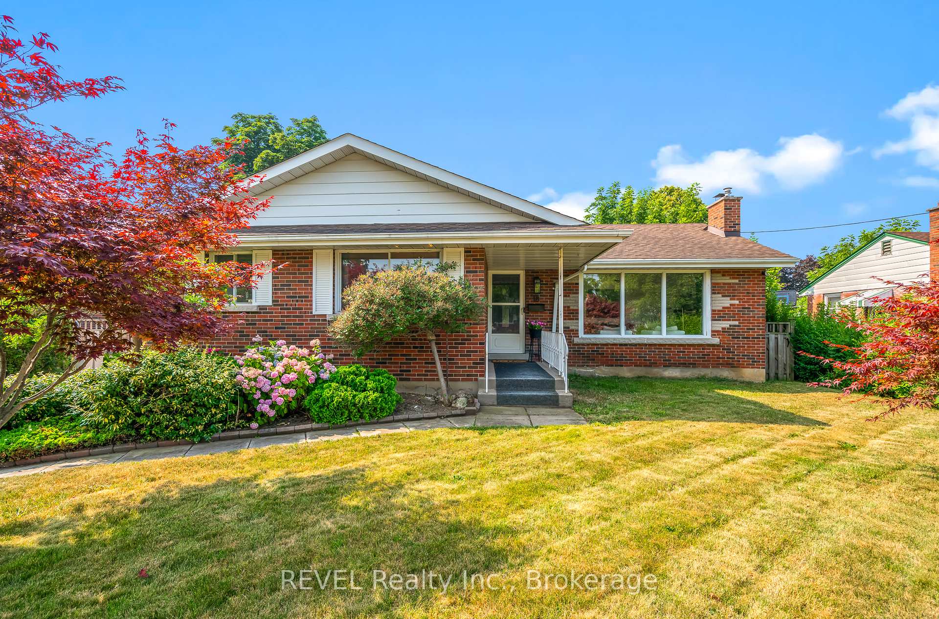 Front of 18 Broadmore Avenue