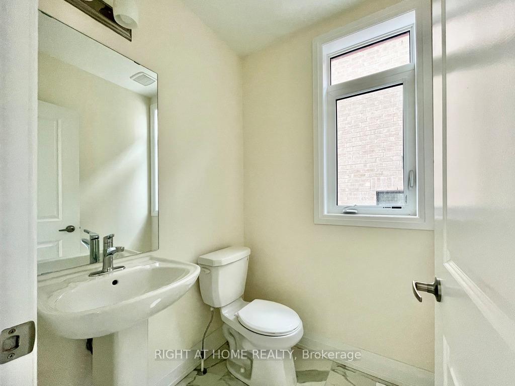 Photo 11 of 48 Daisy Street, Springwater, Midhurst — HOMEH
