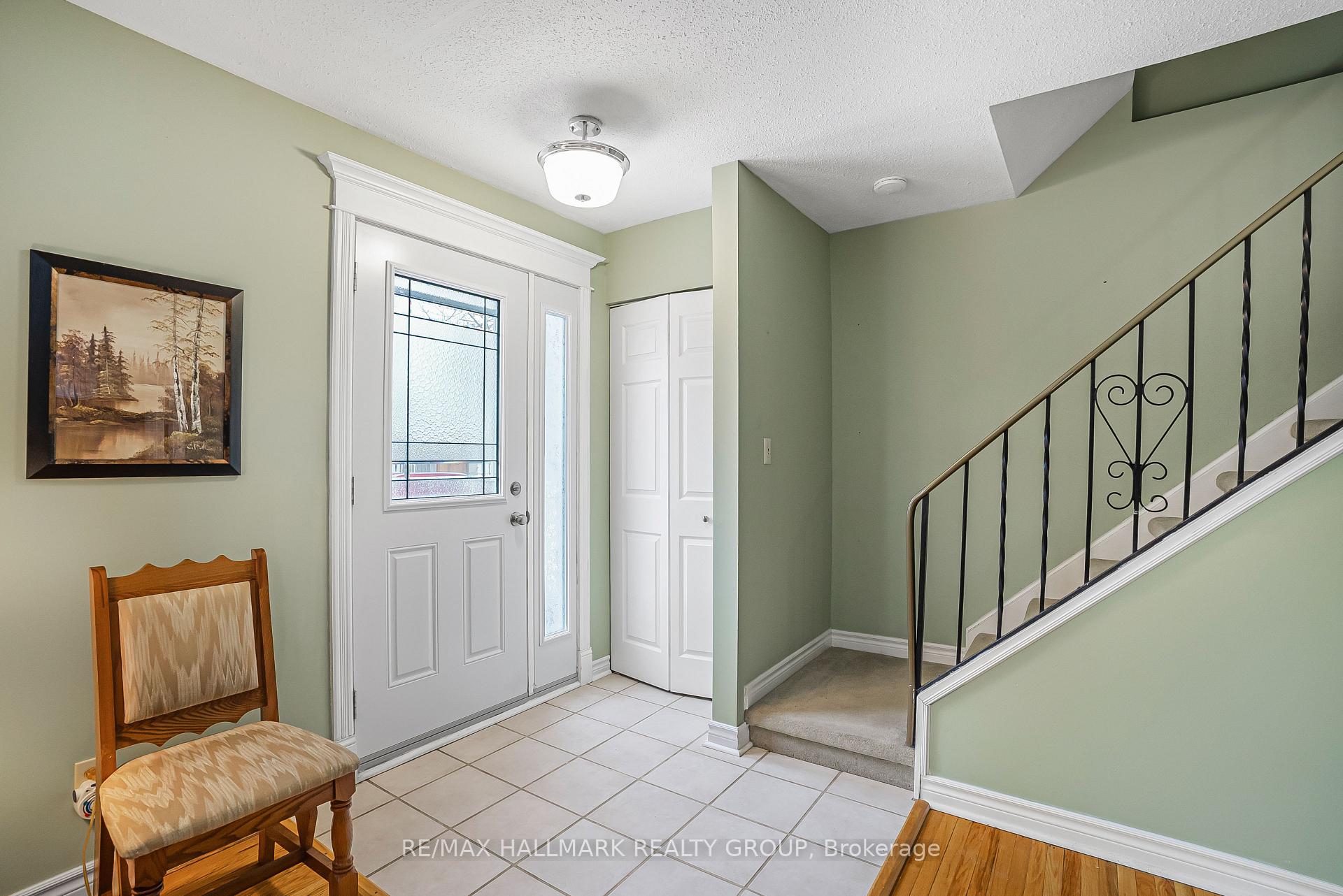 Photo 4 of 85 Stephen Street S, Smiths Falls — HOMEH