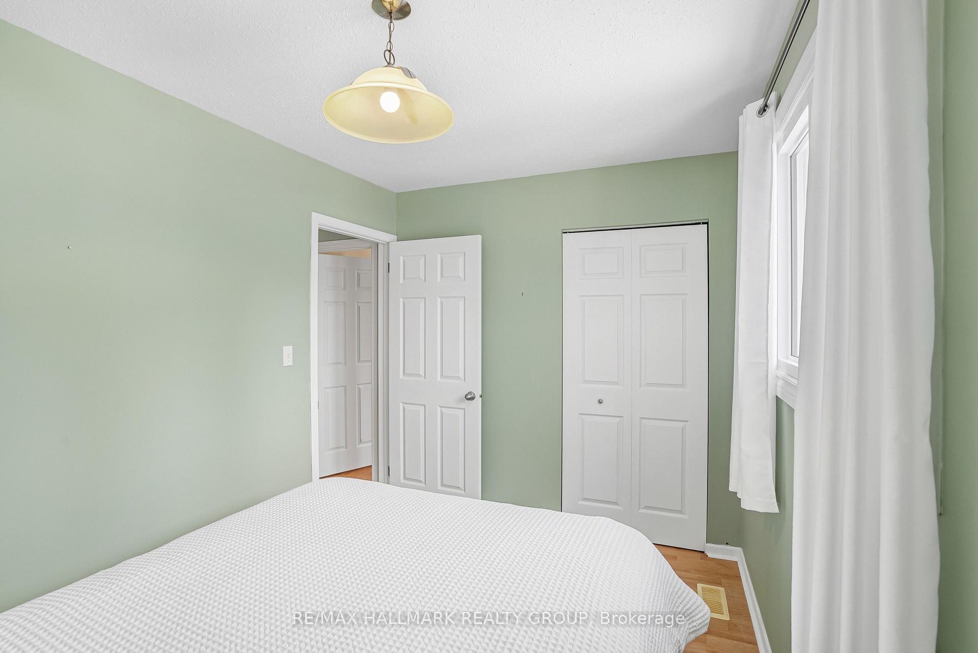 Photo 14 of 85 Stephen Street S, Smiths Falls — HOMEH
