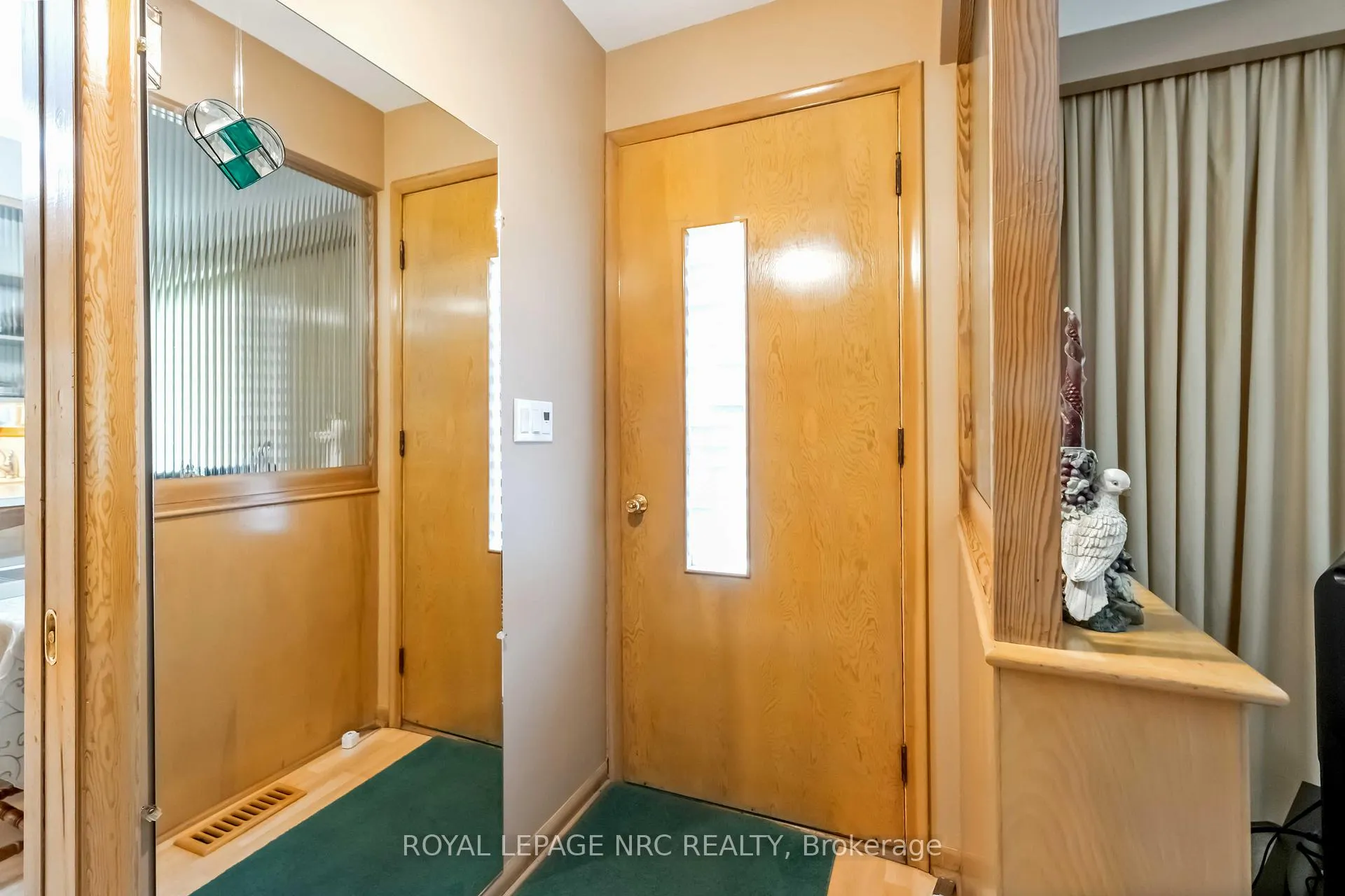 Photo 28 of 6256 Pitton Road, Niagara Falls, West Wood — HOMEH