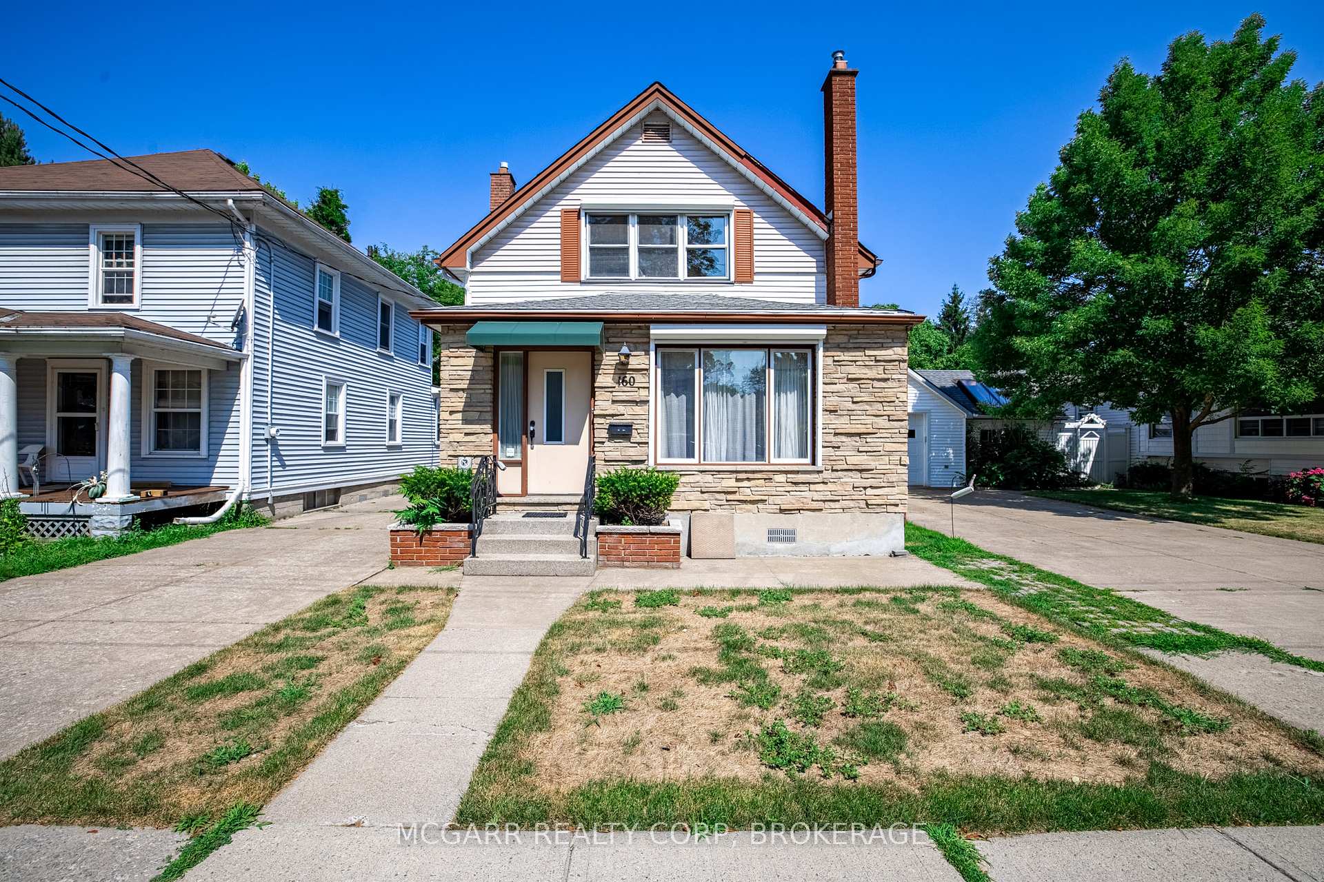 Front of 160 Main Street